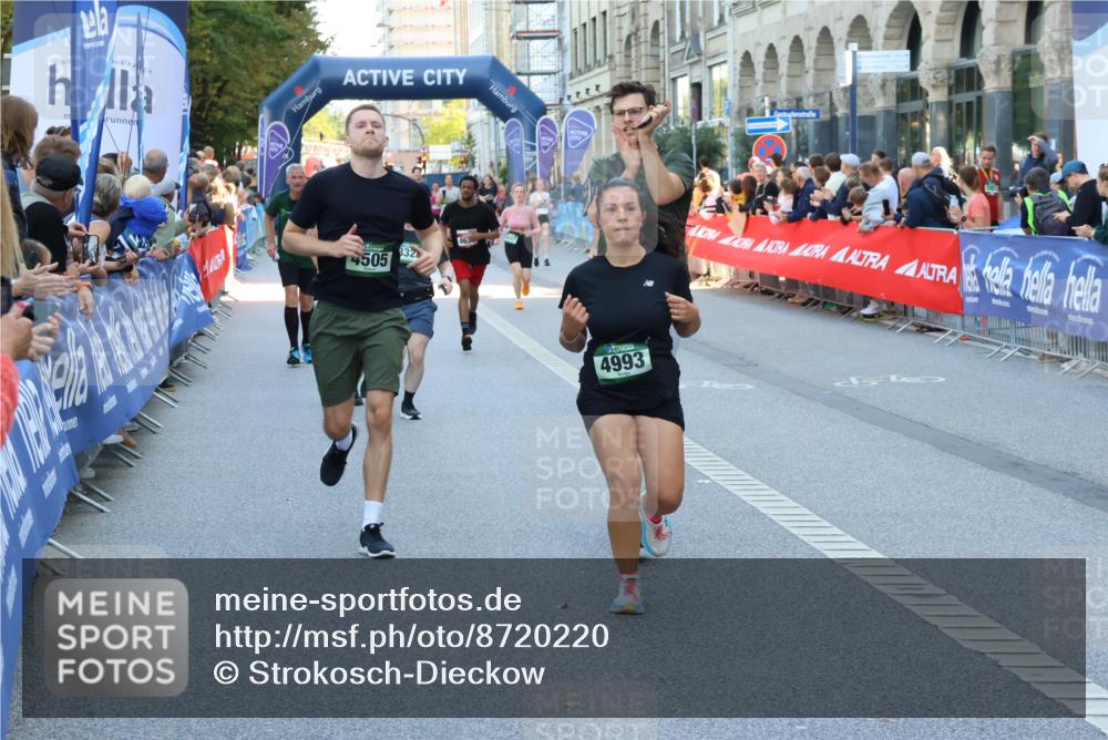 07.09.2025 - BARMER Alsterlauf Strokosch-Dieckow http://msf.ph/oto/8720220 07.09.2025 10:00:40 Ziel 2074, 2517, 3018, 3033, 3119, 3300, 3558, 3803, 3834, 4147, 4317, 4529, 4660, 4928, 5122, 5204, 5337, 5353, 5517, 5918, 6136, 6211, 8090, 8155, 8156, 8283 meine-sportfotos.de
