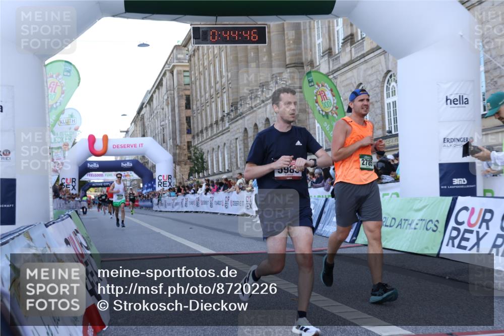 07.09.2025 - BARMER Alsterlauf Strokosch-Dieckow http://msf.ph/oto/8720226 07.09.2025 09:44:45 Ziel 2212, 2742, 2785, 3230, 5983, 6120 meine-sportfotos.de