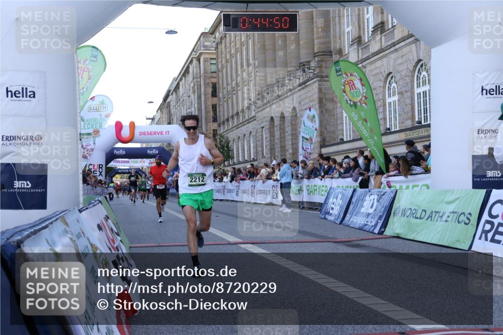 07.09.2025 - BARMER Alsterlauf Strokosch-Dieckow http://msf.ph/oto/8720229 07.09.2025 09:44:48 Ziel 2212, 2340, 2742, 2785, 3230, 5983, 6204 meine-sportfotos.de