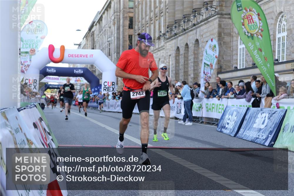 07.09.2025 - BARMER Alsterlauf Strokosch-Dieckow http://msf.ph/oto/8720234 07.09.2025 09:44:50 Ziel 2212, 2340, 2561, 2742, 3230, 5500, 6204 meine-sportfotos.de