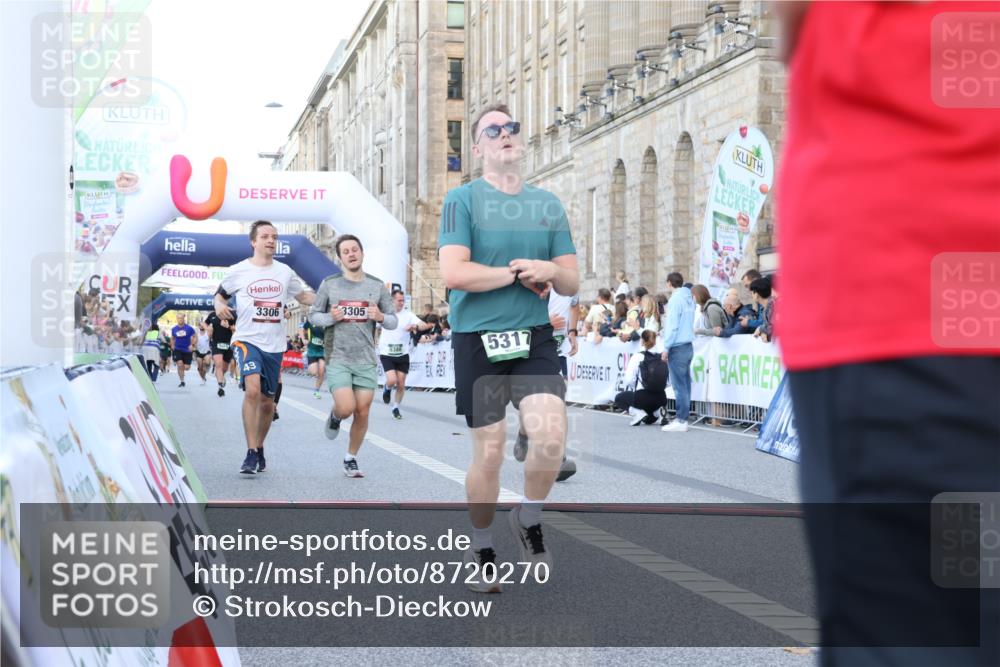 07.09.2025 - BARMER Alsterlauf Strokosch-Dieckow http://msf.ph/oto/8720270 07.09.2025 09:45:06 Ziel 2389, 3305, 3306, 3702, 4095, 4959, 5126, 5246, 5317, 5388, 5488, 5913, 6320 meine-sportfotos.de