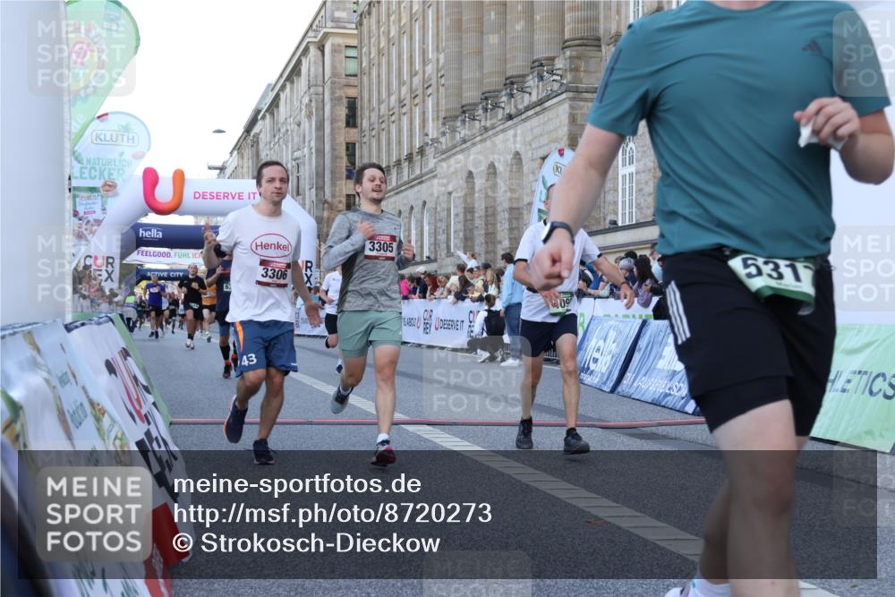 07.09.2025 - BARMER Alsterlauf Strokosch-Dieckow http://msf.ph/oto/8720273 07.09.2025 09:45:07 Ziel 2389, 3305, 3306, 3702, 4095, 4925, 4959, 5246, 5317, 5388, 5488, 5913, 6320 meine-sportfotos.de