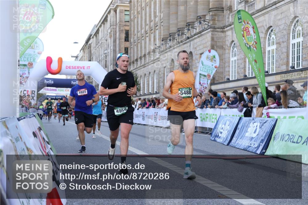 07.09.2025 - BARMER Alsterlauf Strokosch-Dieckow http://msf.ph/oto/8720286 07.09.2025 09:45:13 Ziel 1017, 2361, 3306, 4095, 4925, 4959, 5246, 5388, 5488, 5904, 6320, 8225, 8458 meine-sportfotos.de