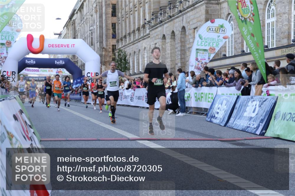 07.09.2025 - BARMER Alsterlauf Strokosch-Dieckow http://msf.ph/oto/8720305 07.09.2025 09:45:21 Ziel 1017, 2034, 2361, 3602, 4482, 4951, 5202, 5288, 5495, 5496, 6095, 6113, 8225, 8274, 8355, 8440 meine-sportfotos.de