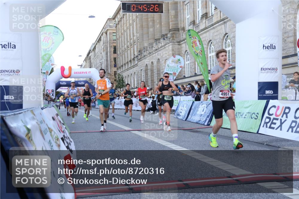 07.09.2025 - BARMER Alsterlauf Strokosch-Dieckow http://msf.ph/oto/8720316 07.09.2025 09:45:25 Ziel 2034, 2361, 3602, 3877, 4030, 4076, 4482, 4951, 5202, 5288, 5323, 5495, 5496, 6095, 6113, 8225, 8274, 8355, 8440 meine-sportfotos.de