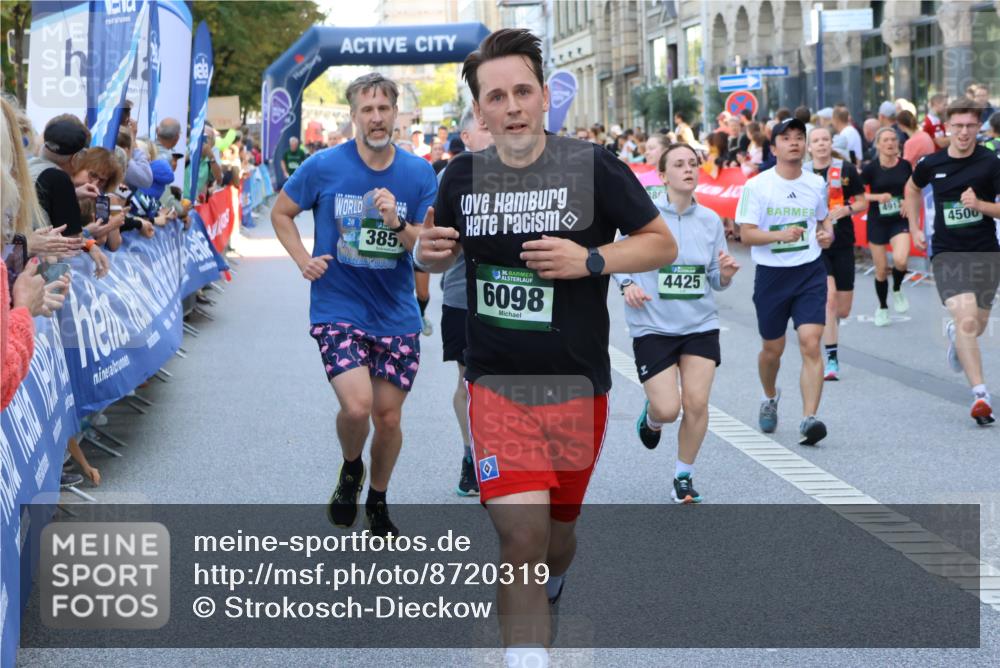 07.09.2025 - BARMER Alsterlauf Strokosch-Dieckow http://msf.ph/oto/8720319 07.09.2025 10:00:26 Ziel 2044, 2074, 2124, 2517, 2579, 2645, 3410, 3545, 3590, 3803, 3956, 4072, 4147, 4335, 4365, 4544, 4593, 4636, 5047, 5337, 5352, 5477, 5517, 6152 meine-sportfotos.de