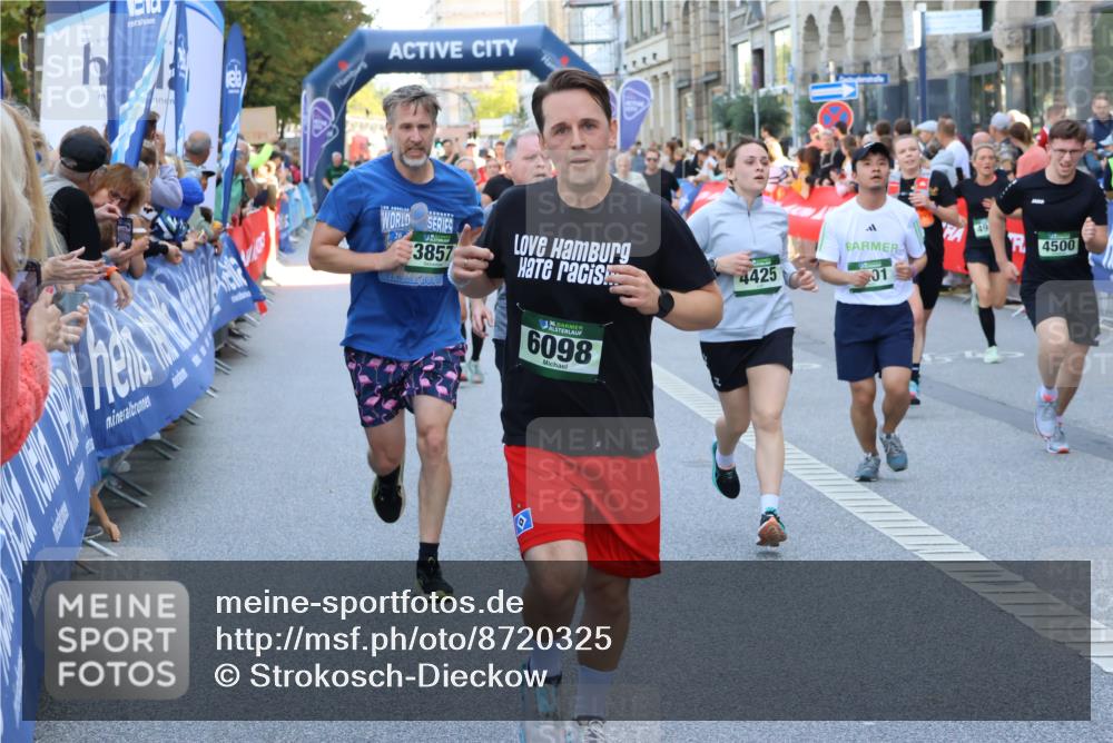 07.09.2025 - BARMER Alsterlauf Strokosch-Dieckow http://msf.ph/oto/8720325 07.09.2025 10:00:26 Ziel 2044, 2074, 2124, 2517, 2579, 2645, 3410, 3545, 3590, 3803, 3956, 4072, 4147, 4335, 4365, 4544, 4593, 4636, 5047, 5337, 5352, 5477, 5517, 6152 meine-sportfotos.de