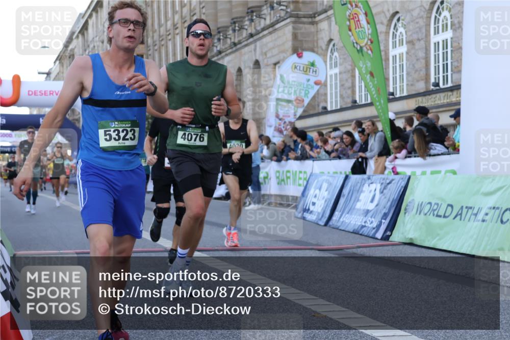 07.09.2025 - BARMER Alsterlauf Strokosch-Dieckow http://msf.ph/oto/8720333 07.09.2025 09:45:31 Ziel 2034, 3602, 3877, 4030, 4076, 4569, 4575, 4825, 4885, 5288, 5323, 5495, 5496, 5773, 6095, 8015, 8274, 8355, 8440 meine-sportfotos.de