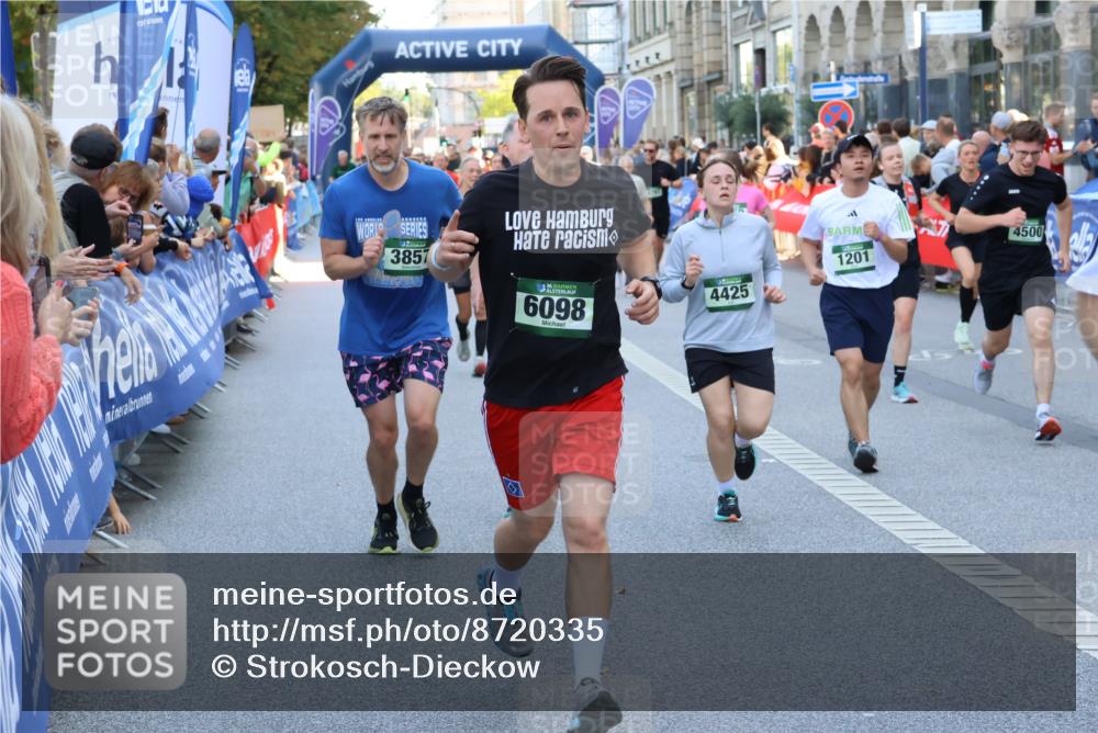 07.09.2025 - BARMER Alsterlauf Strokosch-Dieckow http://msf.ph/oto/8720335 07.09.2025 10:00:26 Ziel 2044, 2074, 2124, 2517, 2579, 2645, 3410, 3545, 3590, 3803, 3956, 4072, 4147, 4335, 4365, 4544, 4593, 4636, 5047, 5337, 5352, 5477, 5517, 6152 meine-sportfotos.de