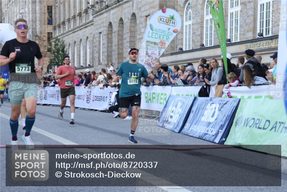 07.09.2025 - BARMER Alsterlauf Strokosch-Dieckow http://msf.ph/oto/8720337 07.09.2025 09:45:34 Ziel 2072, 2869, 3877, 4030, 4076, 4569, 4575, 4825, 4885, 4974, 5323, 5773, 6163, 8015, 8163 meine-sportfotos.de