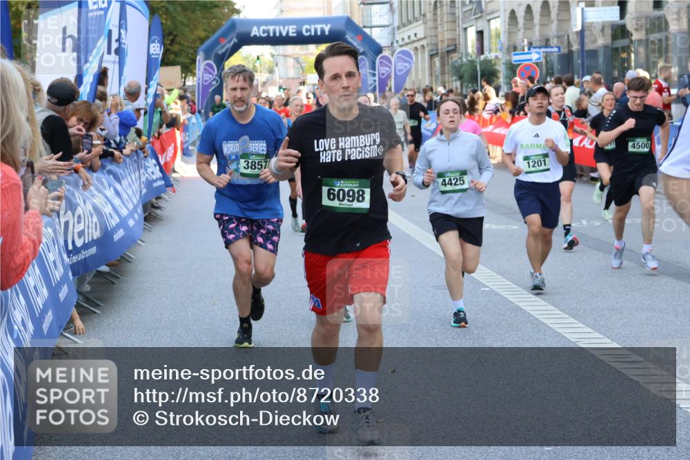 07.09.2025 - BARMER Alsterlauf Strokosch-Dieckow http://msf.ph/oto/8720338 07.09.2025 10:00:26 Ziel 2044, 2074, 2124, 2517, 2579, 2645, 3410, 3545, 3590, 3803, 3956, 4072, 4147, 4335, 4365, 4544, 4593, 4636, 5047, 5337, 5352, 5477, 5517, 6152 meine-sportfotos.de