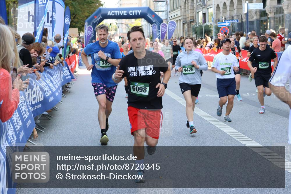 07.09.2025 - BARMER Alsterlauf Strokosch-Dieckow http://msf.ph/oto/8720345 07.09.2025 10:00:26 Ziel 2044, 2074, 2124, 2517, 2579, 2645, 3410, 3545, 3590, 3803, 3956, 4072, 4147, 4335, 4365, 4544, 4593, 4636, 5047, 5337, 5352, 5477, 5517, 6152 meine-sportfotos.de