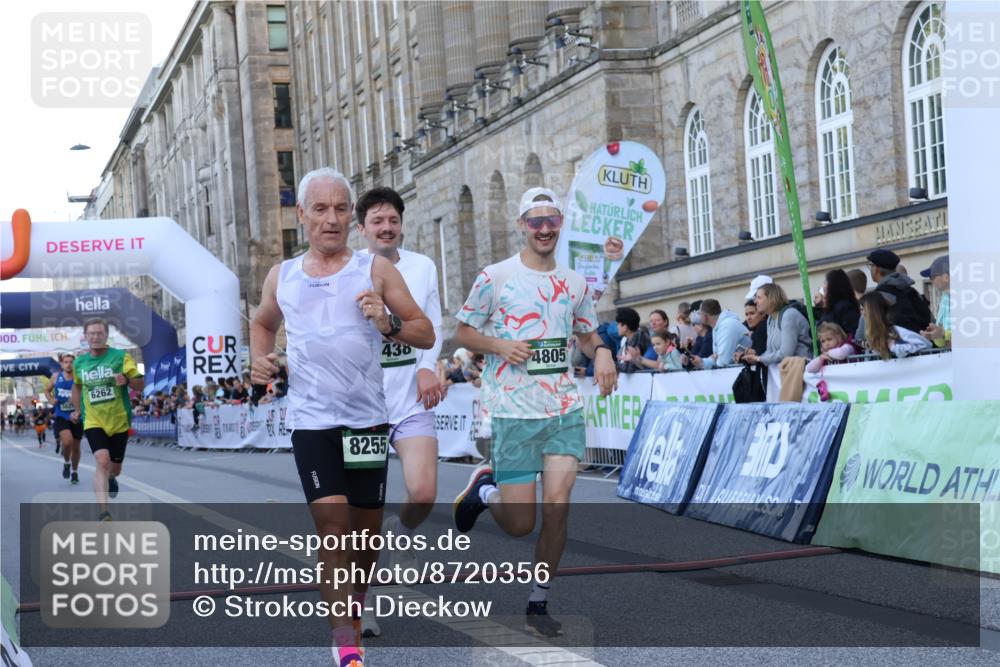 07.09.2025 - BARMER Alsterlauf Strokosch-Dieckow http://msf.ph/oto/8720356 07.09.2025 09:45:47 Ziel 2745, 3627, 4228, 4391, 4805, 5438, 6262, 8255, 8442 meine-sportfotos.de