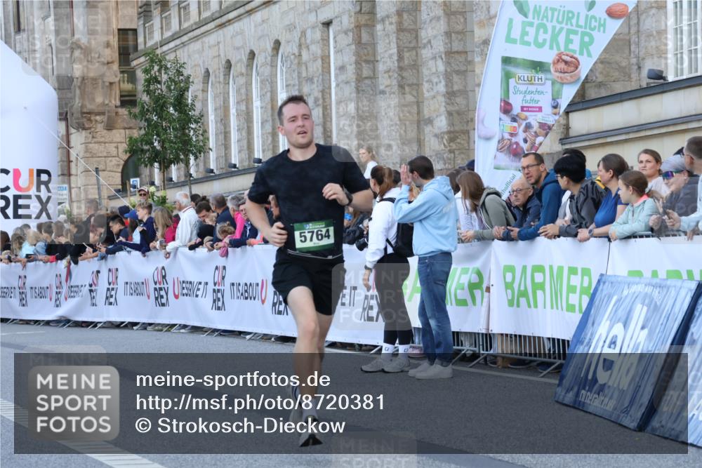 07.09.2025 - BARMER Alsterlauf Strokosch-Dieckow http://msf.ph/oto/8720381 07.09.2025 09:46:05 Ziel 2349, 4683, 5764 meine-sportfotos.de