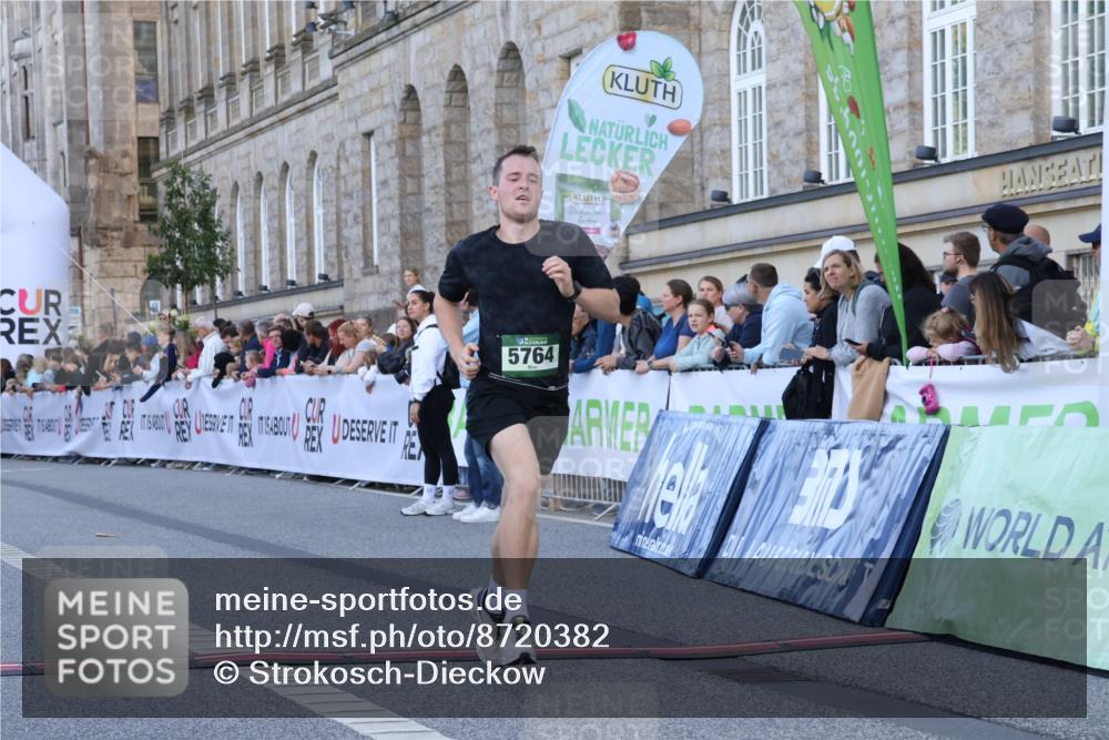 07.09.2025 - BARMER Alsterlauf Strokosch-Dieckow http://msf.ph/oto/8720382 07.09.2025 09:46:06 Ziel 2349, 4683, 5764 meine-sportfotos.de
