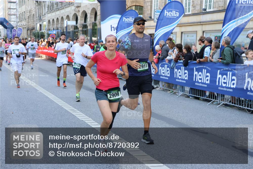 07.09.2025 - BARMER Alsterlauf Strokosch-Dieckow http://msf.ph/oto/8720392 07.09.2025 10:00:21 Ziel 2044, 2124, 2579, 2645, 3328, 3410, 3545, 3590, 3803, 3956, 4072, 4335, 4365, 4544, 4593, 4636, 5047, 5250, 5352, 5357, 5477, 6152 meine-sportfotos.de