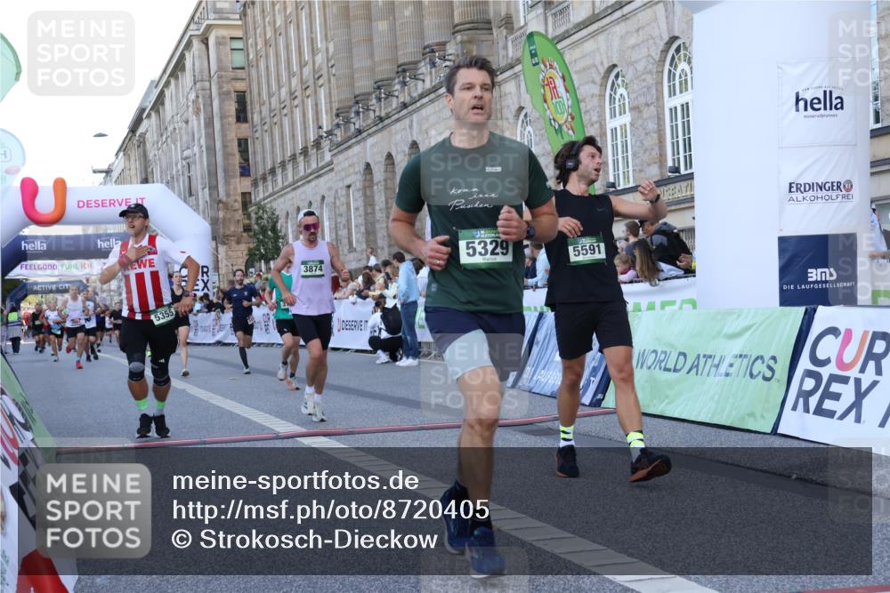 07.09.2025 - BARMER Alsterlauf Strokosch-Dieckow http://msf.ph/oto/8720405 07.09.2025 09:46:17 Ziel 2201, 2329, 2601, 3160, 3874, 4890, 5178, 5184, 5329, 5355, 5591, 8236, 8256 meine-sportfotos.de