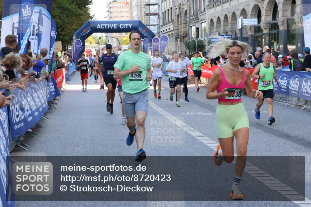 07.09.2025 - BARMER Alsterlauf Strokosch-Dieckow http://msf.ph/oto/8720423 07.09.2025 10:00:17 Ziel 2044, 2124, 2350, 2579, 2645, 3328, 3410, 3545, 3590, 4072, 4335, 4365, 4485, 4505, 4544, 4593, 4636, 4867, 4993, 5047, 5250, 5357, 5477, 6084, 6152 meine-sportfotos.de