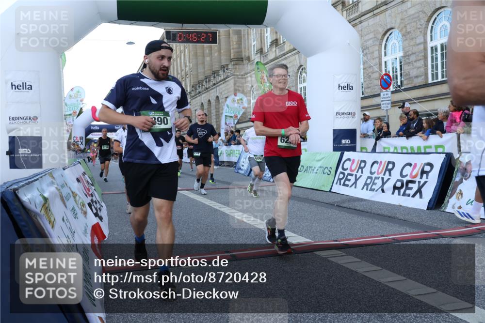 07.09.2025 - BARMER Alsterlauf Strokosch-Dieckow http://msf.ph/oto/8720428 07.09.2025 09:46:26 Ziel 2078, 2201, 2258, 2601, 2627, 2935, 3727, 3935, 4224, 4357, 4358, 4890, 5178, 5184, 5294, 5373, 5734, 5798, 5963, 6067, 6229, 8236, 8347 meine-sportfotos.de