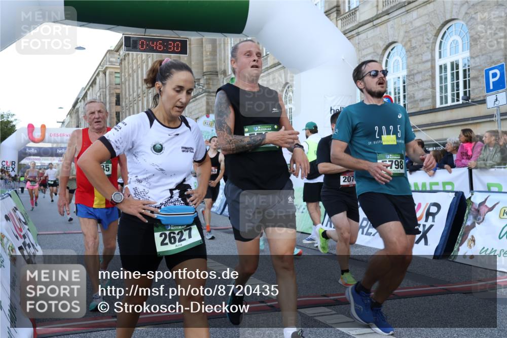 07.09.2025 - BARMER Alsterlauf Strokosch-Dieckow http://msf.ph/oto/8720435 07.09.2025 09:46:29 Ziel 2078, 2258, 2546, 2627, 2935, 3146, 3727, 3935, 4224, 4274, 4281, 4357, 4358, 4890, 5294, 5373, 5451, 5734, 5798, 5963, 6067, 6072, 6229, 8236, 8347, 8411 meine-sportfotos.de