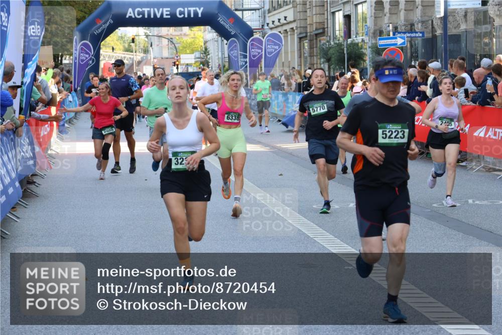 07.09.2025 - BARMER Alsterlauf Strokosch-Dieckow http://msf.ph/oto/8720454 07.09.2025 10:00:13 Ziel 2124, 2350, 2513, 3260, 3328, 3590, 4072, 4485, 4505, 4593, 4636, 4709, 4751, 4781, 4867, 4993, 5047, 5250, 5314, 5357, 5359, 5477, 5767, 5957, 6084, 6152 meine-sportfotos.de