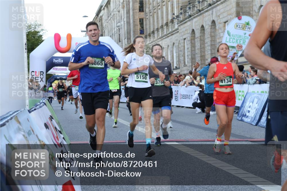 07.09.2025 - BARMER Alsterlauf Strokosch-Dieckow http://msf.ph/oto/8720461 07.09.2025 09:46:39 Ziel 2178, 2357, 2404, 2546, 2721, 2792, 3146, 3788, 4134, 4274, 4281, 4484, 4865, 5141, 5150, 5387, 5451, 5584, 5724, 5729, 6072, 6166, 8011, 8191, 8411 meine-sportfotos.de