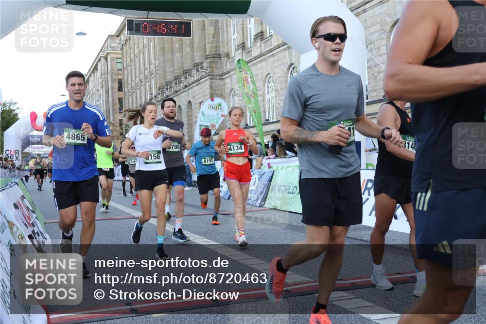 07.09.2025 - BARMER Alsterlauf Strokosch-Dieckow http://msf.ph/oto/8720463 07.09.2025 09:46:40 Ziel 2178, 2357, 2404, 2546, 2721, 2792, 3146, 3788, 4134, 4274, 4281, 4484, 4865, 5141, 5150, 5387, 5584, 5724, 5729, 6072, 6166, 8011, 8191, 8470 meine-sportfotos.de
