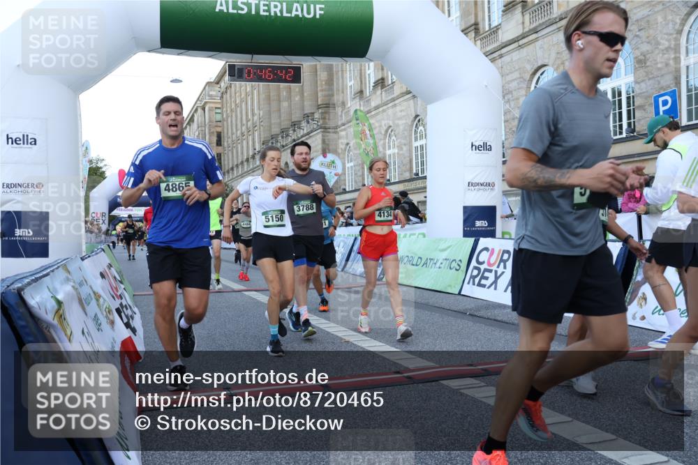 07.09.2025 - BARMER Alsterlauf Strokosch-Dieckow http://msf.ph/oto/8720465 07.09.2025 09:46:40 Ziel 2178, 2357, 2404, 2546, 2721, 2792, 3146, 3788, 4134, 4274, 4281, 4484, 4865, 5141, 5150, 5387, 5584, 5724, 5729, 6072, 6166, 8011, 8191, 8470 meine-sportfotos.de