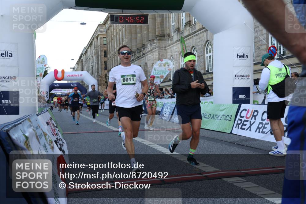 07.09.2025 - BARMER Alsterlauf Strokosch-Dieckow http://msf.ph/oto/8720492 07.09.2025 09:46:50 Ziel 2381, 2676, 2953, 3276, 3916, 4131, 4354, 4389, 4480, 4527, 4651, 4927, 4985, 5123, 6011, 6073, 6286, 8011, 8470 meine-sportfotos.de