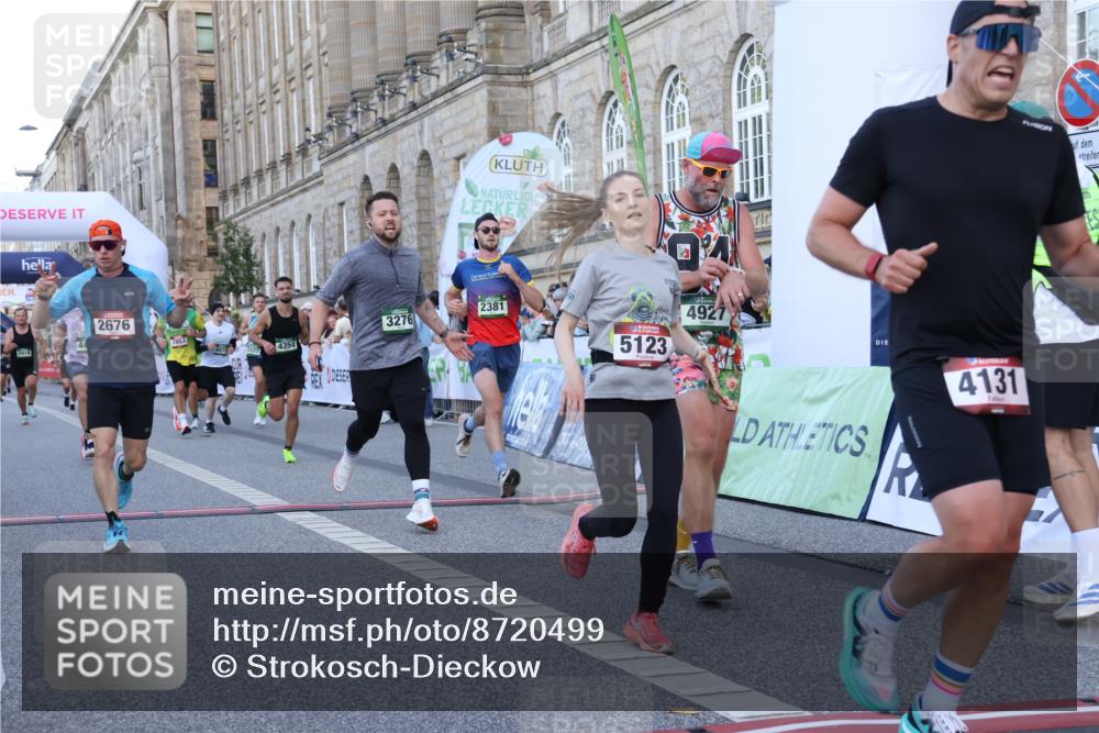 07.09.2025 - BARMER Alsterlauf Strokosch-Dieckow http://msf.ph/oto/8720499 07.09.2025 09:46:52 Ziel 2381, 2676, 2953, 3276, 3916, 4131, 4354, 4389, 4480, 4527, 4651, 4732, 4927, 4985, 5123, 6011, 6073, 6286, 8470 meine-sportfotos.de