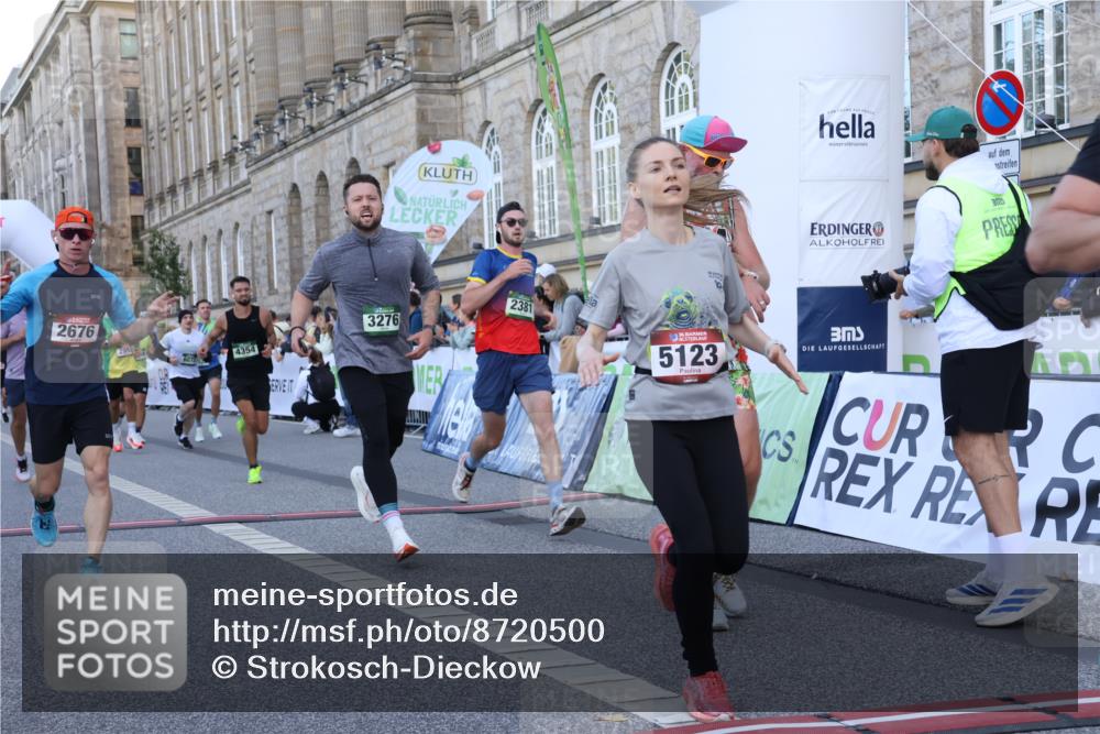 07.09.2025 - BARMER Alsterlauf Strokosch-Dieckow http://msf.ph/oto/8720500 07.09.2025 09:46:52 Ziel 2381, 2676, 2953, 3276, 3916, 4131, 4354, 4389, 4480, 4527, 4651, 4732, 4927, 4985, 5123, 6011, 6073, 6286, 8470 meine-sportfotos.de