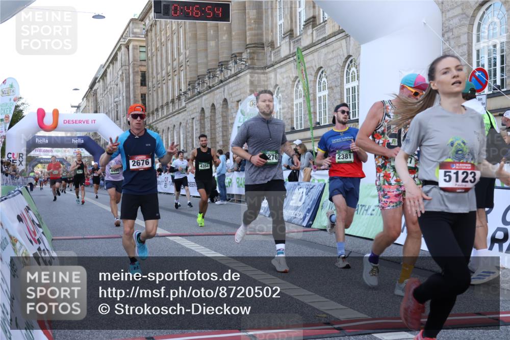 07.09.2025 - BARMER Alsterlauf Strokosch-Dieckow http://msf.ph/oto/8720502 07.09.2025 09:46:52 Ziel 2381, 2676, 2953, 3276, 3916, 4131, 4354, 4389, 4480, 4527, 4651, 4732, 4927, 4985, 5123, 6011, 6073, 6286, 8470 meine-sportfotos.de