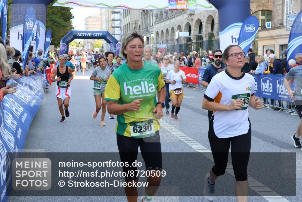 07.09.2025 - BARMER Alsterlauf Strokosch-Dieckow http://msf.ph/oto/8720509 07.09.2025 10:00:05 Ziel 2350, 2513, 3260, 3328, 3698, 3768, 3857, 3859, 3860, 4351, 4485, 4500, 4505, 4709, 4751, 4781, 4856, 4867, 4917, 4993, 5108, 5250, 5314, 5357, 5359, 5471, 5726, 5767, 5851, 5957, 6084 meine-sportfotos.de
