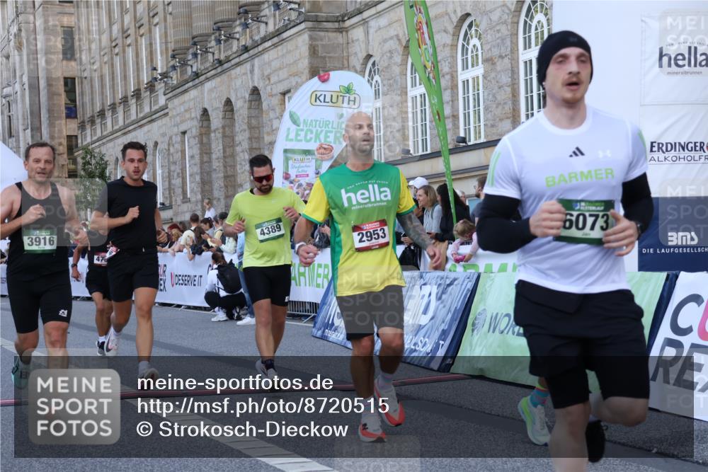 07.09.2025 - BARMER Alsterlauf Strokosch-Dieckow http://msf.ph/oto/8720515 07.09.2025 09:46:56 Ziel 2381, 2676, 2953, 3276, 3916, 4354, 4389, 4480, 4527, 4651, 4732, 4927, 4985, 5123, 5340, 6073, 8316, 8431 meine-sportfotos.de