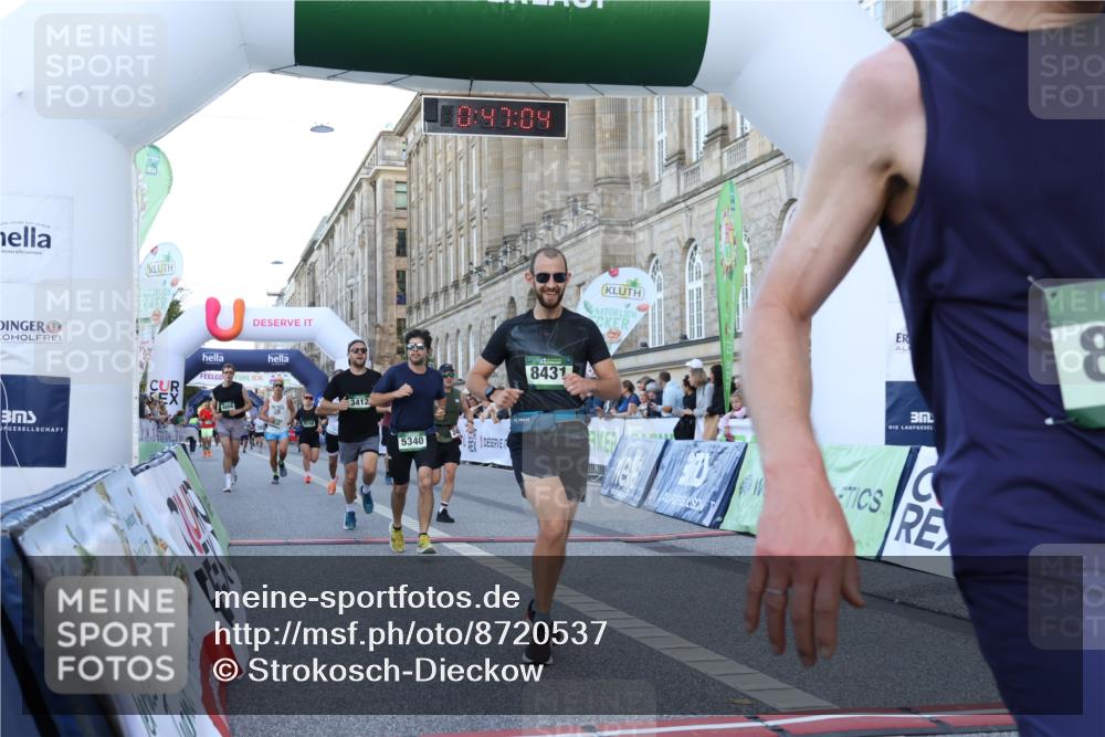 07.09.2025 - BARMER Alsterlauf Strokosch-Dieckow http://msf.ph/oto/8720537 07.09.2025 09:47:03 Ziel 2487, 3412, 3942, 4732, 4866, 5340, 5768, 6030, 6237, 8316, 8431 meine-sportfotos.de