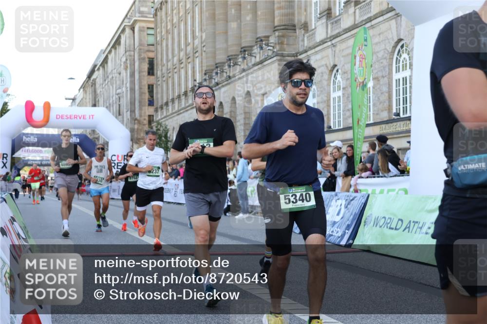 07.09.2025 - BARMER Alsterlauf Strokosch-Dieckow http://msf.ph/oto/8720543 07.09.2025 09:47:04 Ziel 2487, 3412, 3790, 3942, 4866, 5340, 5768, 6030, 6237, 8316, 8431 meine-sportfotos.de