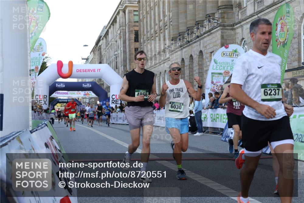 07.09.2025 - BARMER Alsterlauf Strokosch-Dieckow http://msf.ph/oto/8720551 07.09.2025 09:47:06 Ziel 2487, 3412, 3790, 3942, 4216, 4385, 4866, 5340, 5768, 6030, 6237, 8431 meine-sportfotos.de