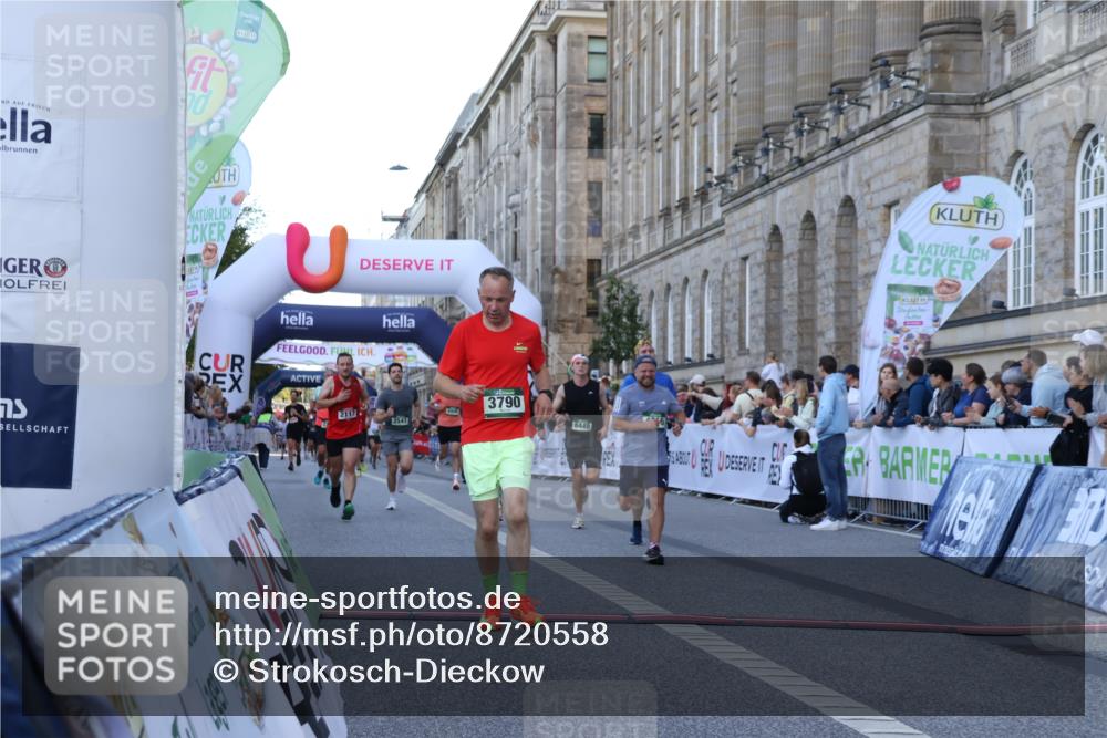 07.09.2025 - BARMER Alsterlauf Strokosch-Dieckow http://msf.ph/oto/8720558 07.09.2025 09:47:10 Ziel 2117, 2335, 2541, 2777, 3790, 3942, 4216, 4385, 4762, 4866, 4909, 5768, 6030, 6237, 8449 meine-sportfotos.de