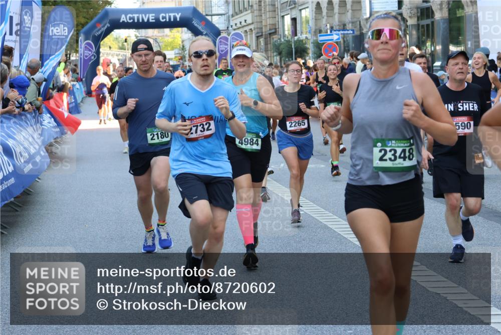 07.09.2025 - BARMER Alsterlauf Strokosch-Dieckow http://msf.ph/oto/8720602 07.09.2025 09:59:51 Ziel 1201, 2434, 2495, 2864, 2909, 2911, 3039, 3232, 3768, 3857, 3859, 3860, 4265, 4351, 4424, 4425, 4500, 4620, 4917, 4998, 5108, 5726, 5744, 5770, 5851, 6098, 6338, 8032 meine-sportfotos.de