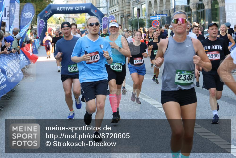 07.09.2025 - BARMER Alsterlauf Strokosch-Dieckow http://msf.ph/oto/8720605 07.09.2025 09:59:51 Ziel 1201, 2434, 2495, 2864, 2909, 2911, 3039, 3232, 3768, 3857, 3859, 3860, 4265, 4351, 4424, 4425, 4500, 4620, 4917, 4998, 5108, 5726, 5744, 5770, 5851, 6098, 6338, 8032 meine-sportfotos.de