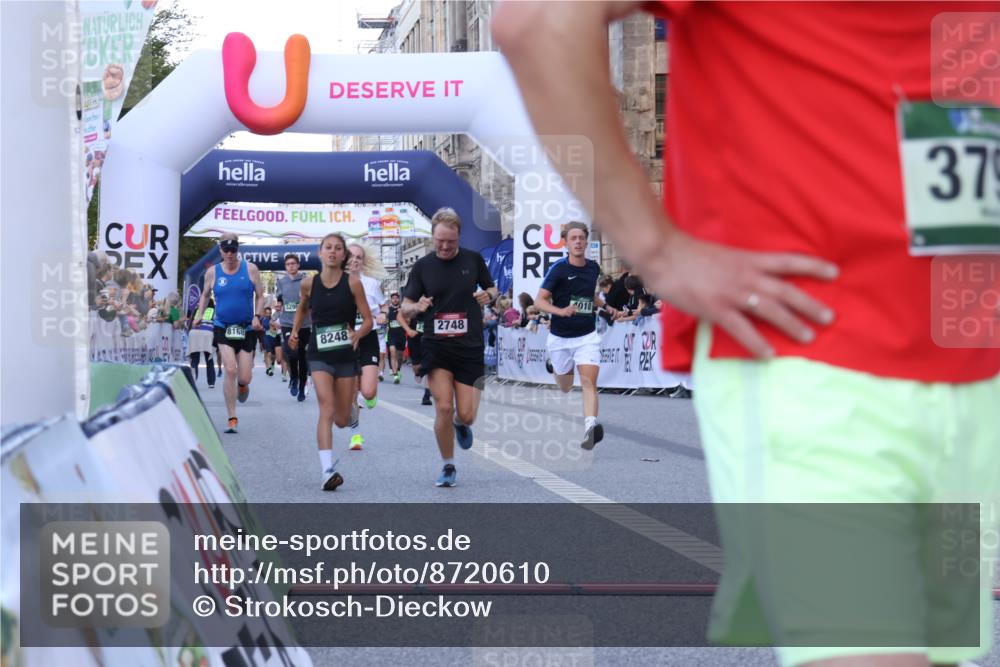 07.09.2025 - BARMER Alsterlauf Strokosch-Dieckow http://msf.ph/oto/8720610 07.09.2025 09:47:30 Ziel 2564, 2748, 3555, 4010, 4403, 4427, 4679, 4754, 4784, 5296, 5322, 5941, 6043, 8168, 8248, 8339 meine-sportfotos.de