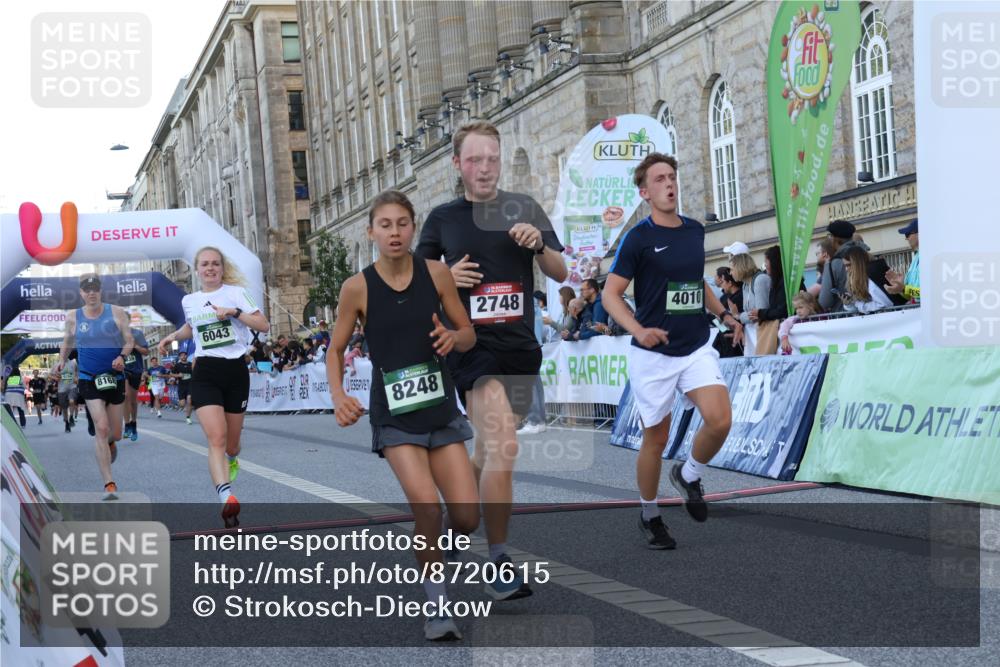 07.09.2025 - BARMER Alsterlauf Strokosch-Dieckow http://msf.ph/oto/8720615 07.09.2025 09:47:32 Ziel 2564, 2748, 3555, 4010, 4403, 4427, 4679, 4754, 4784, 5296, 5941, 6043, 6294, 8168, 8248, 8339 meine-sportfotos.de