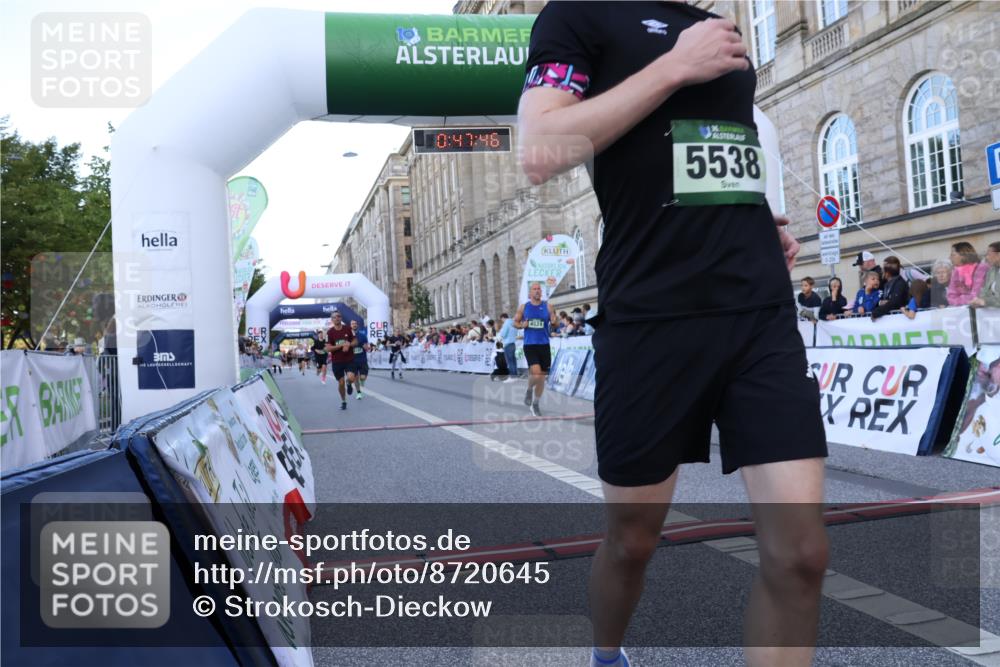 07.09.2025 - BARMER Alsterlauf Strokosch-Dieckow http://msf.ph/oto/8720645 07.09.2025 09:47:44 Ziel 4068, 4196, 4408, 4524, 5538, 5775, 6294, 6298, 6321, 8161, 8368 meine-sportfotos.de