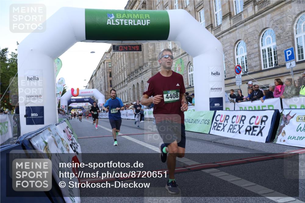 07.09.2025 - BARMER Alsterlauf Strokosch-Dieckow http://msf.ph/oto/8720651 07.09.2025 09:47:47 Ziel 3484, 4068, 4196, 4408, 4524, 4978, 5538, 6298, 6321, 8161 meine-sportfotos.de
