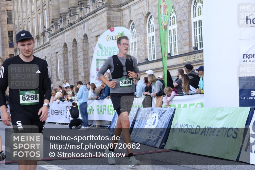 07.09.2025 - BARMER Alsterlauf Strokosch-Dieckow http://msf.ph/oto/8720662 07.09.2025 09:47:52 Ziel 3484, 4068, 4212, 4978, 6298, 8161, 8454 meine-sportfotos.de