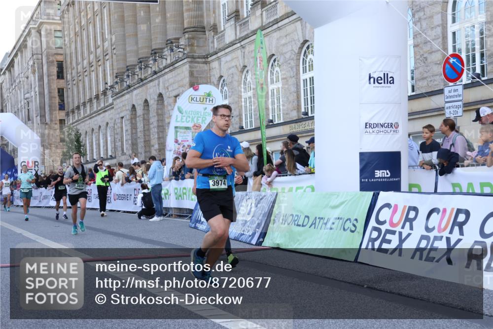 07.09.2025 - BARMER Alsterlauf Strokosch-Dieckow http://msf.ph/oto/8720677 07.09.2025 09:48:01 Ziel 2121, 2278, 2584, 2656, 3650, 3974, 4034, 4182, 4212, 5043, 6131, 8391, 8454 meine-sportfotos.de
