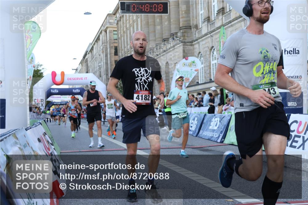 07.09.2025 - BARMER Alsterlauf Strokosch-Dieckow http://msf.ph/oto/8720688 07.09.2025 09:48:06 Ziel 2121, 2278, 2584, 2656, 3650, 3974, 4034, 4182, 4731, 4884, 4977, 5043, 5745, 5757, 5966, 6131, 8275, 8391 meine-sportfotos.de