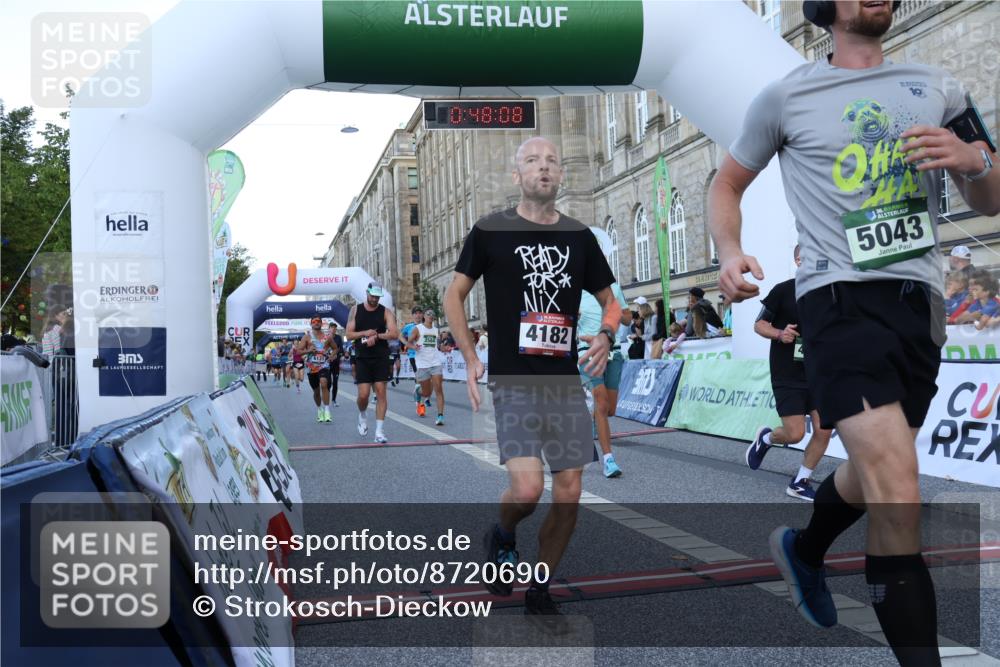 07.09.2025 - BARMER Alsterlauf Strokosch-Dieckow http://msf.ph/oto/8720690 07.09.2025 09:48:06 Ziel 2121, 2278, 2584, 2656, 3650, 3974, 4034, 4182, 4731, 4884, 4977, 5043, 5745, 5757, 5966, 6131, 8275, 8391 meine-sportfotos.de