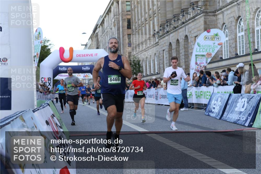 07.09.2025 - BARMER Alsterlauf Strokosch-Dieckow http://msf.ph/oto/8720734 07.09.2025 09:48:25 Ziel 2240, 2626, 2891, 4602, 4785, 5110, 5341, 5592, 6016, 6249, 8469 meine-sportfotos.de
