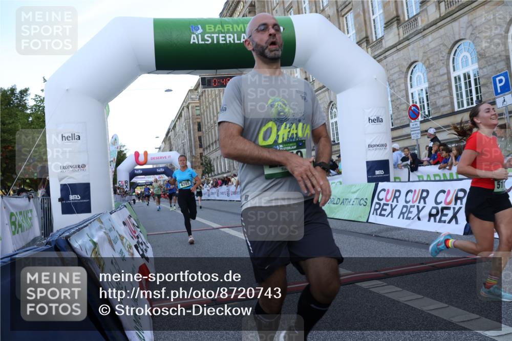 07.09.2025 - BARMER Alsterlauf Strokosch-Dieckow http://msf.ph/oto/8720743 07.09.2025 09:48:28 Ziel 2240, 2626, 2891, 4551, 4785, 5110, 5208, 5341, 5487, 5592, 5777, 6244, 6249, 8469 meine-sportfotos.de